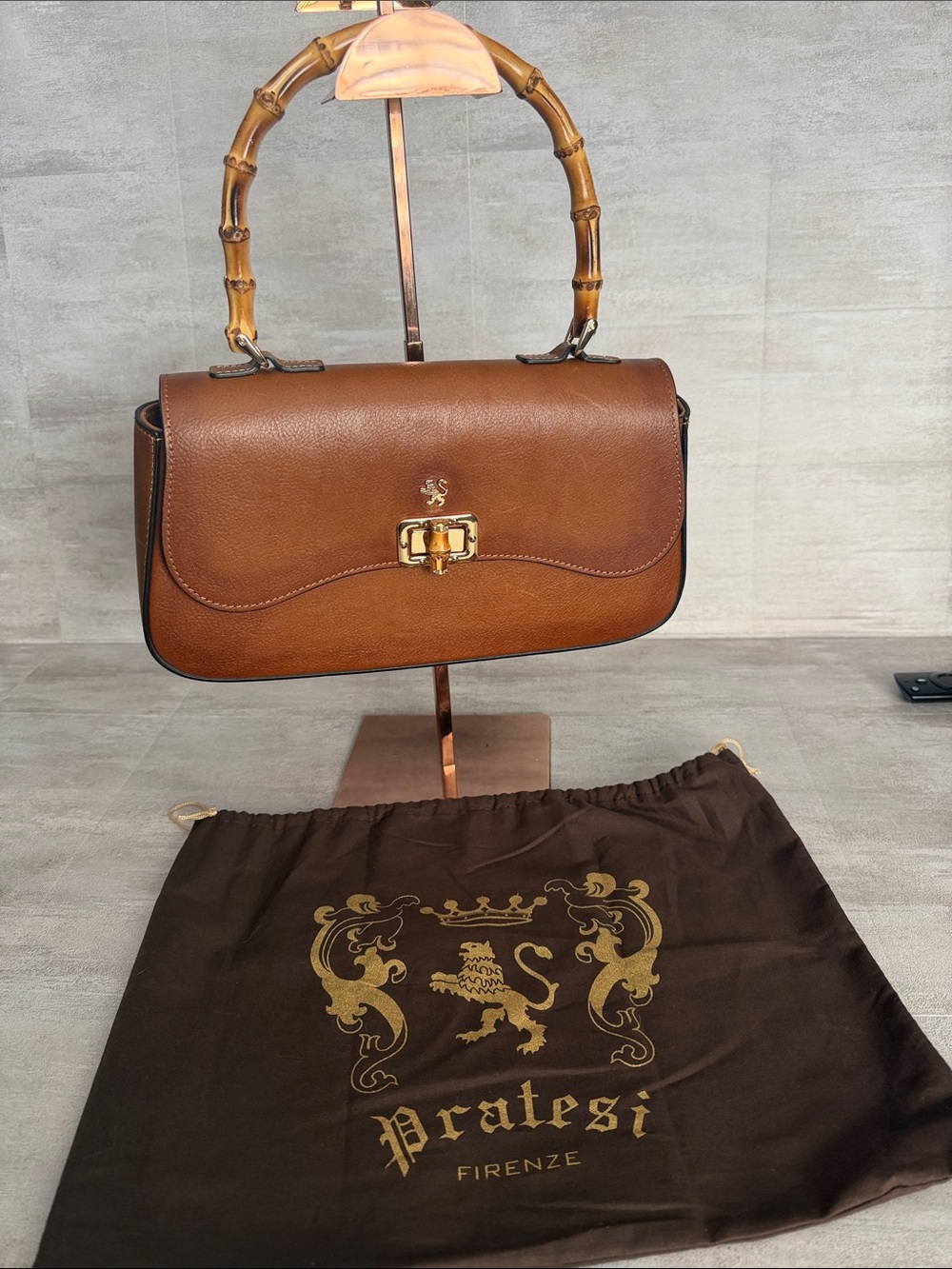 Pratesi Firenze Brown Leather Top-Handle Shoulder Bag with Bamboo Handle